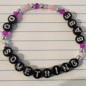 Taylor Swift Friendship Bracelet